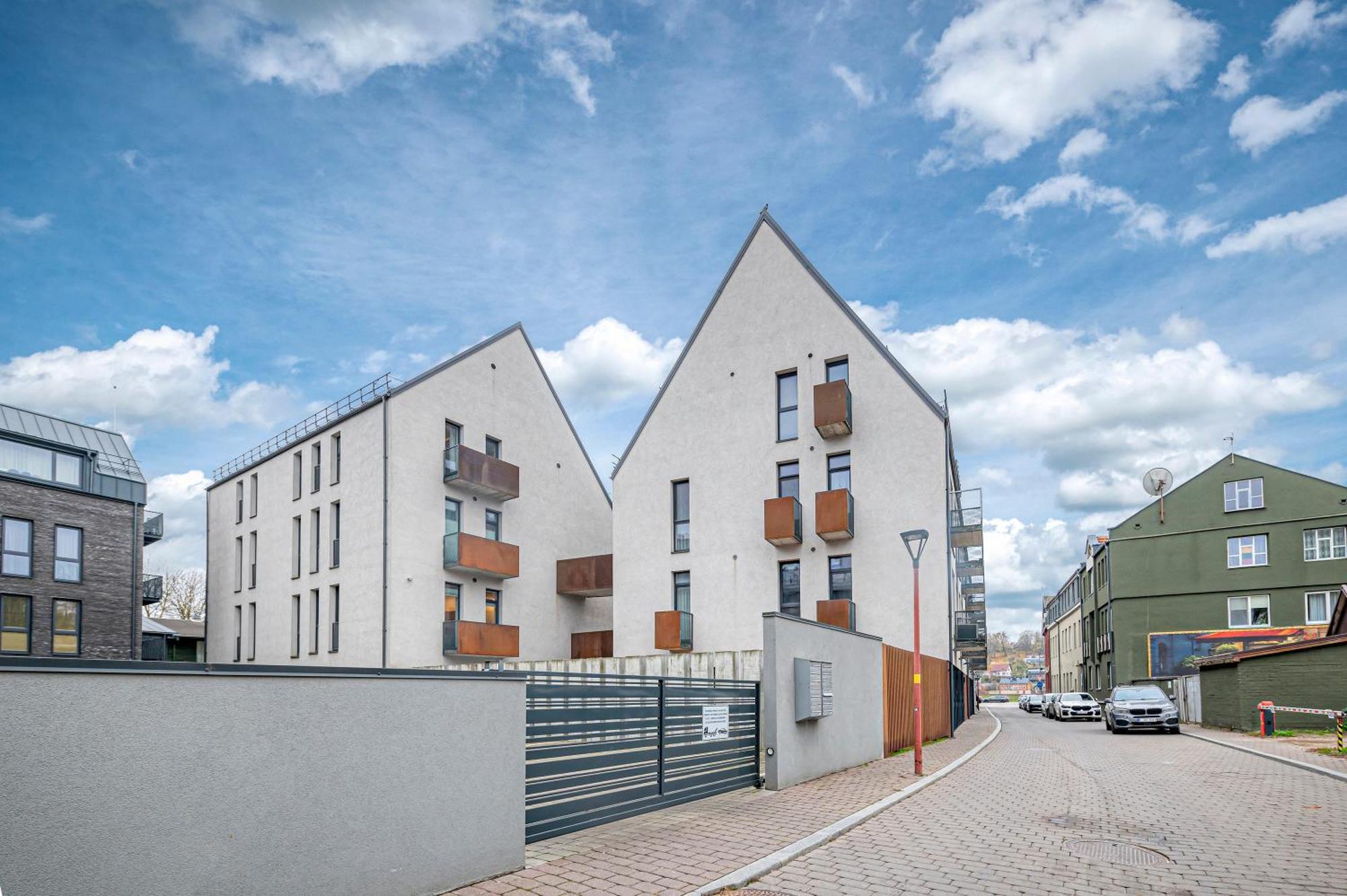 Brand New Studio In Old Town By Hostlovers カウナス エクステリア 写真