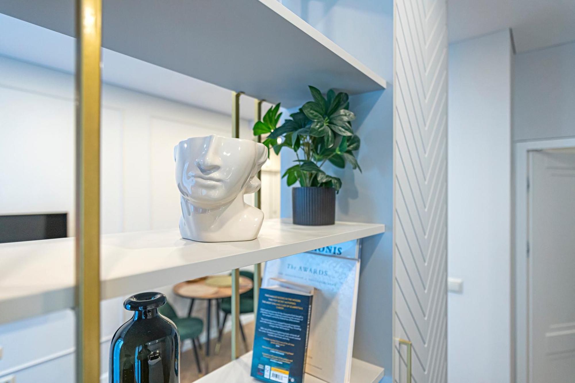 Brand New Studio In Old Town By Hostlovers カウナス エクステリア 写真